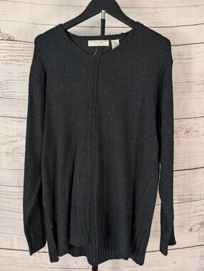 Vintage Carolyn Taylor Sweater NWT  L Black Textured Boucle V Neck Dark Academia